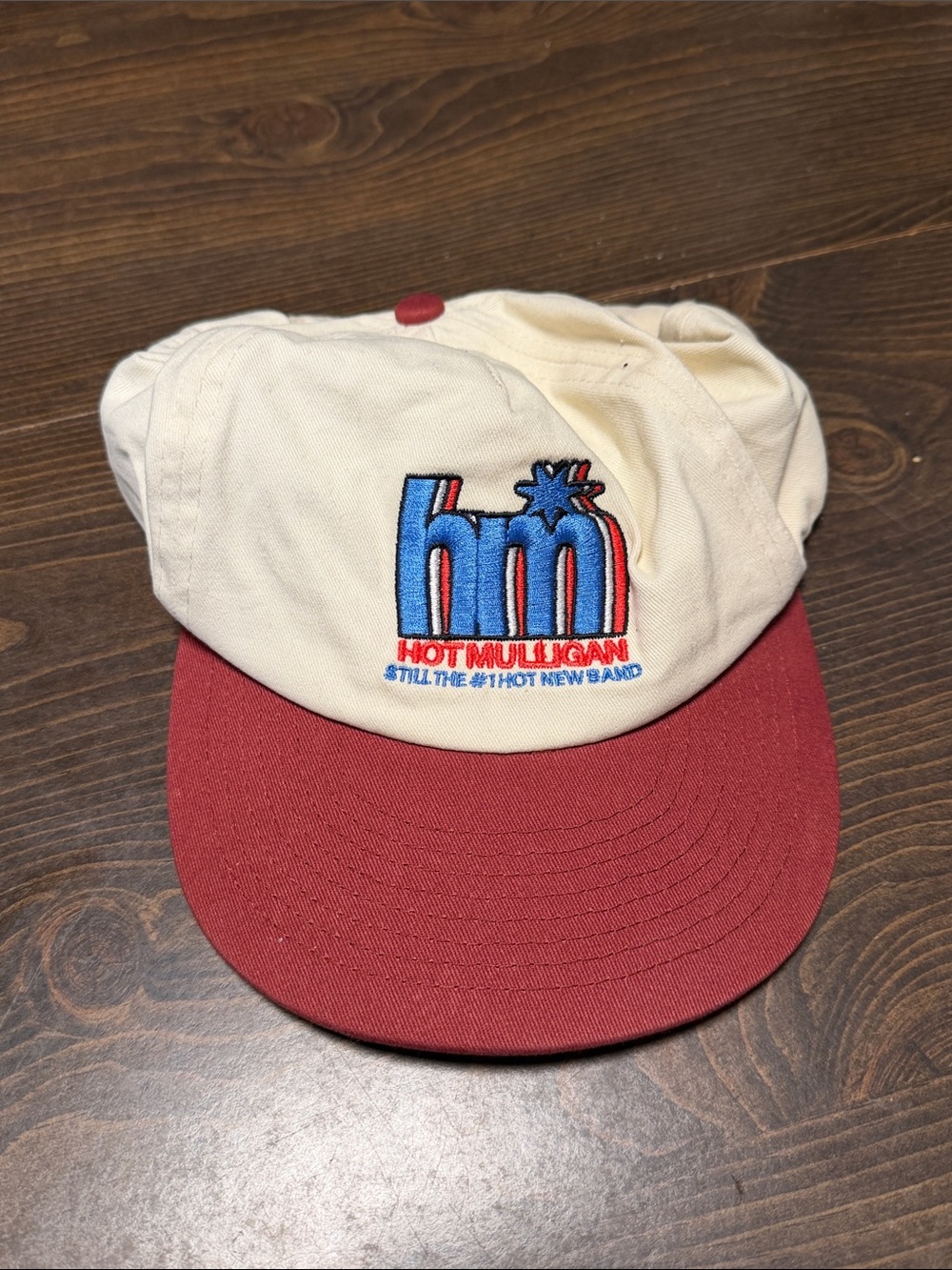 Hot Muligan SnapBack Hat - Cream & Burgundy
